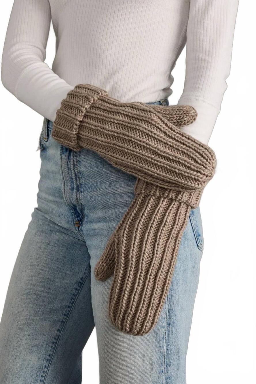 NEW PANACHE women's knit mittens in taupe